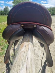 Sella da dressage  Sellier independant 17