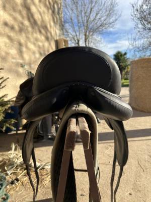 Sella da dressage Devoucoux  18