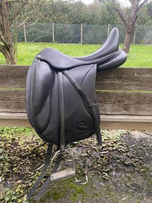 Sella da dressage  Artisan 18