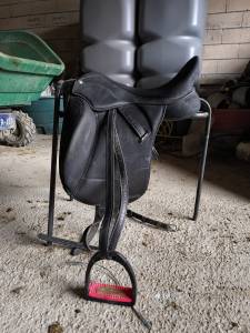 Sella da dressage Wintec  16.5