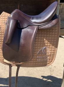 Sella da dressage Aulion Dressage 16