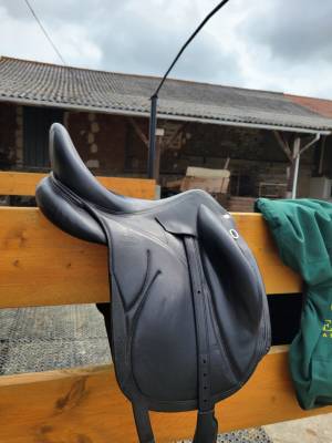 Sella da dressage Devoucoux  17