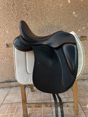 Sella da dressage   17.5