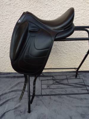 Sella da dressage Devoucoux  17.5
