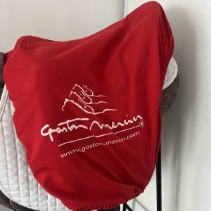 Sella da dressage Gaston Mercier  17.5