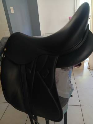 Sella da dressage Devoucoux  18