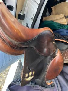 Sella da salto ostacoli Delgrange  17.5