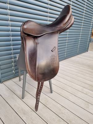 Sella da dressage Stubben  17.5
