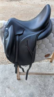 Sella da dressage Devoucoux  17