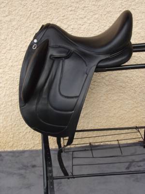 Sella da dressage Devoucoux  17.5