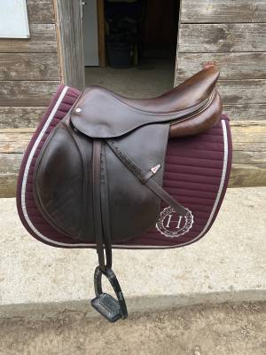 Sella da salto ostacoli Equipe  16.5