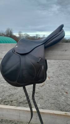 Sella da dressage Equipe  17