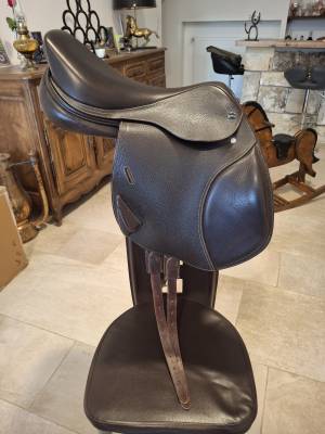 Altra sella Ikonic Horseball évolution  17.5