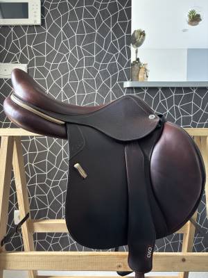 Sella da salto ostacoli CWD  17.5