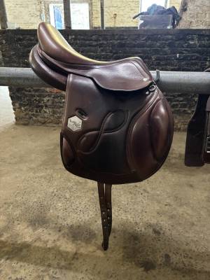 Sella da salto ostacoli Time Rider  16.5