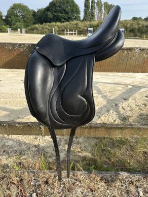 Sella da dressage Antarès  17