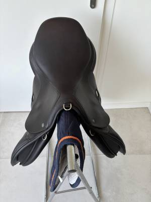 Sella da salto ostacoli Childeric  17.5