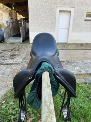 Sella da dressage Forestier  17.5