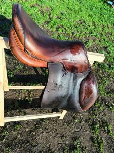 Sella mista Jump in One 17.5