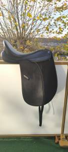 Sella da dressage Eric Thomas  17.5