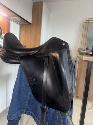 Sella da dressage Childeric  17.5