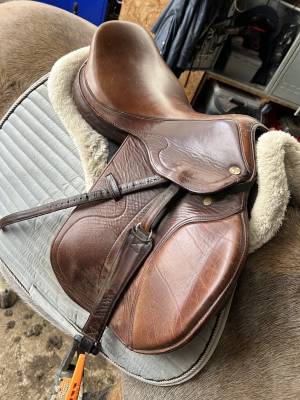 Sella da salto ostacoli Eric Thomas Je ne connais pas le modèle  17.5