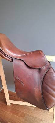 Sella da salto ostacoli Delgrange  17.5