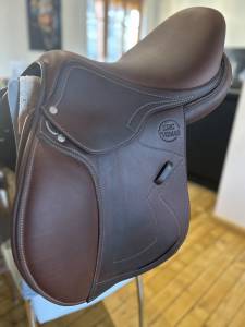 Sella mista Eric Thomas  17