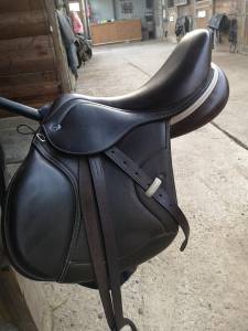 Sella da salto ostacoli Ikonic Jumping light 16.5