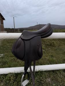 Sella da salto ostacoli Forestier  17.5