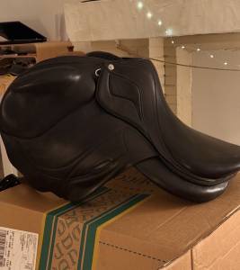 Sella da salto ostacoli Devoucoux  17