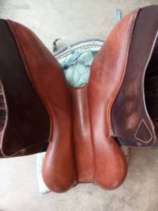 Sella da salto ostacoli CWD  17.5