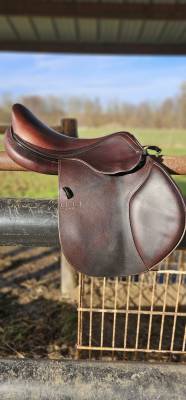 Sella da salto ostacoli GBS  17.5