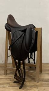 Sella da dressage GBS  17.5