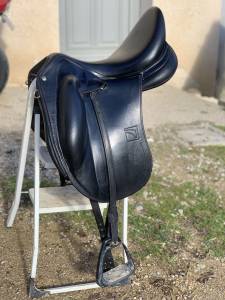Sella da dressage Childeric  17.5