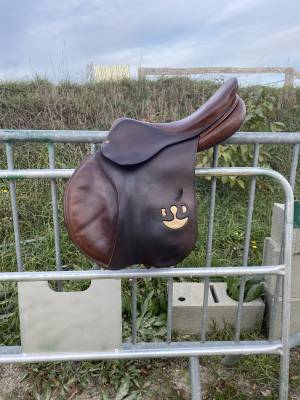 Sella da salto ostacoli Delgrange  17