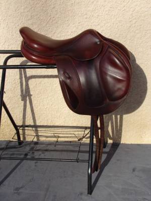 Sella da salto ostacoli CWD  17.5