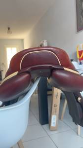 Sella da salto ostacoli CWD  17