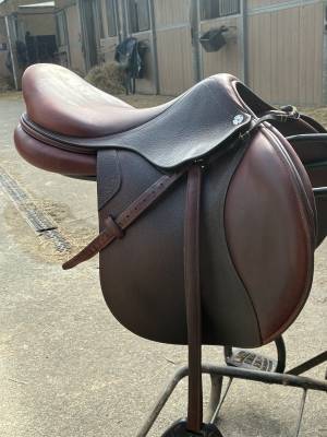 Sella da salto ostacoli CWD  17.5