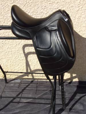 Sella da dressage Devoucoux  17.5
