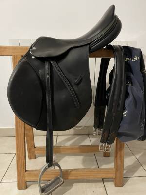 Sella da salto ostacoli Zaldi  17.5