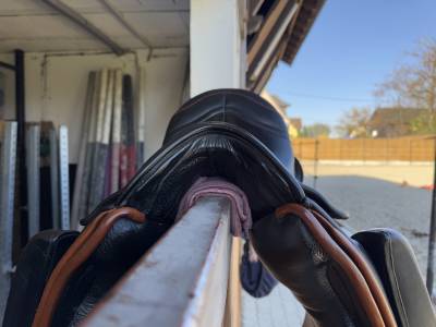 Sella da dressage Zaldi  17.5