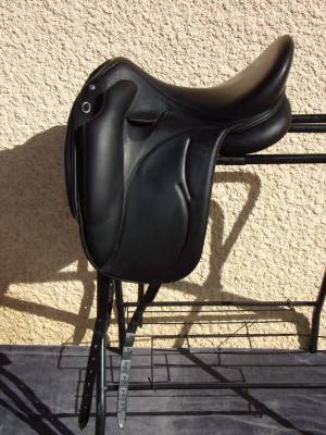 Sella da dressage Devoucoux  17.5