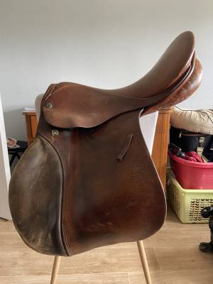 Sella da salto ostacoli Stubben  18