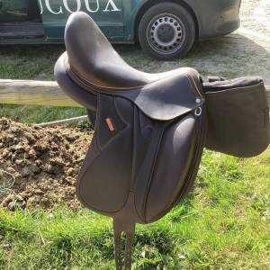 Sella da dressage Devoucoux  18