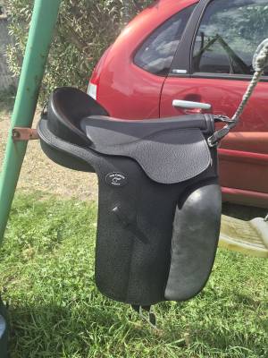 Sella da dressage  Guy cantin dressage  16.5