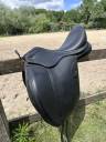 Sella da dressage Ikonic  17.5" - 2023