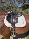Sella da salto ostacoli Ikonic Light jumping  16.5" - 2021