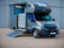 Van per Cavalli Iveco IVECO DAILY 35-210 HI-MATIC MSG STALLION LIGHT 2026 Nuovo