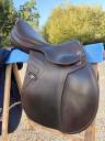 Sella da salto ostacoli Prestige Italia  17.5" - 2013
